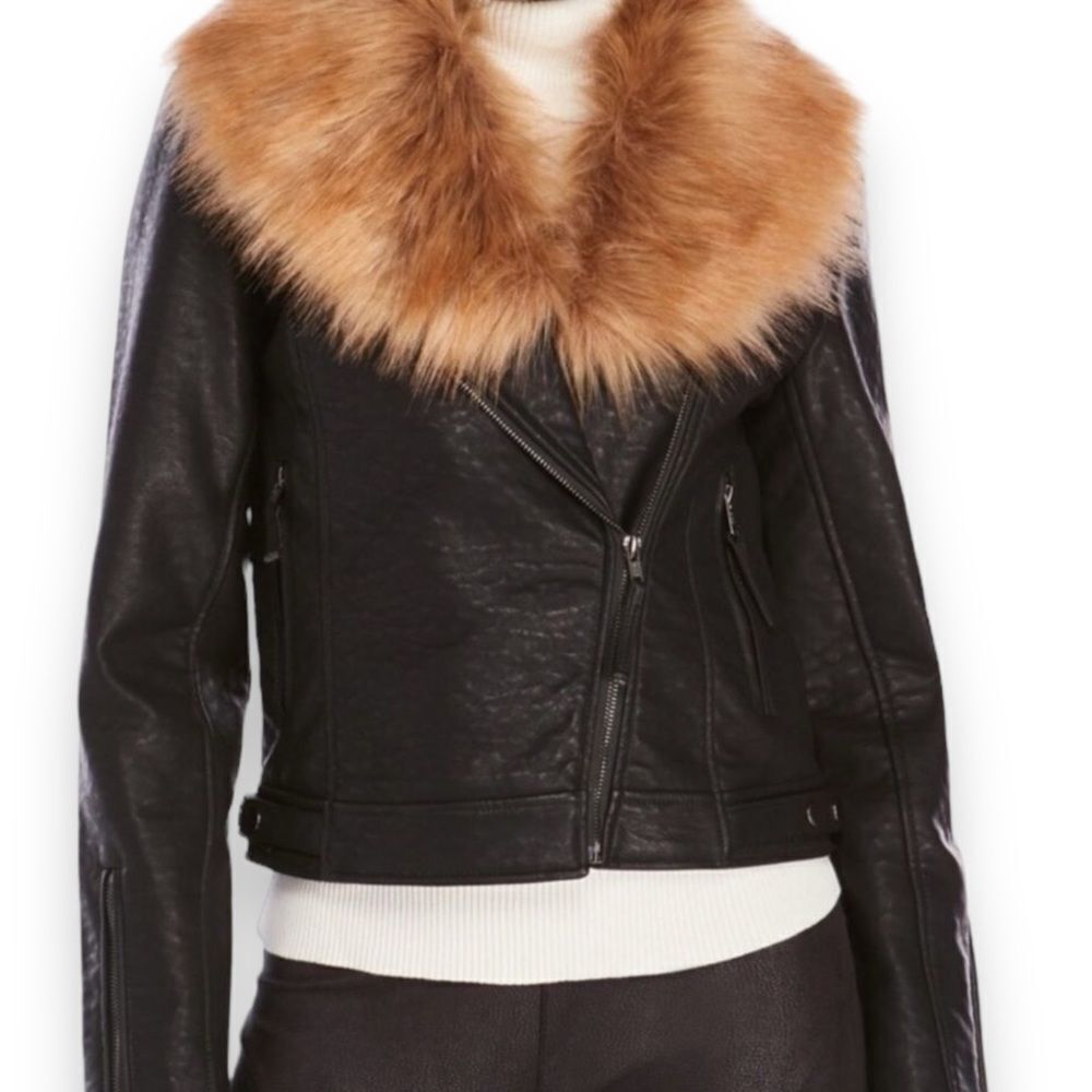 Black Faux Leather Biker Moto Jacket Faux Fur Collar NWT